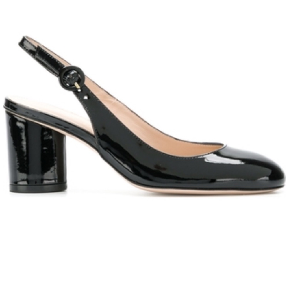 Brand new in box Stuart Weitzman Coretta pumps